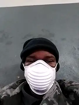 Snapshot of loVbRo1 chatting on October 28, 10:52 pm loVbRo1 online show from October 28, 10:52 pm