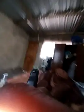 Snapshot of loVbRo1 chatting on November 18, 5:33 am loVbRo1 online show from November 18, 5:33 am