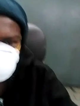 Snapshot of loVbRo1 chatting on November 2, 10:59 pm loVbRo1 online show from November 2, 10:59 pm