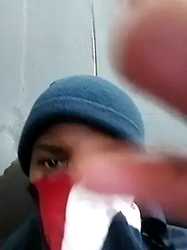 Snapshot of loVbRo1 chatting on October 26, 9:37 pm loVbRo1 online show from October 26, 9:37 pm