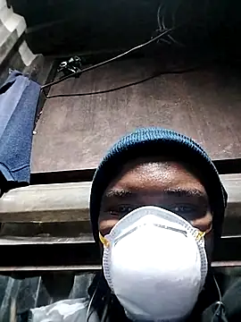 Snapshot of loVbRo1 chatting on December 3, 11:25 pm loVbRo1 online show from December 3, 11:25 pm