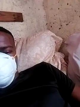 Snapshot of loVbRo1 chatting on November 15, 10:52 am loVbRo1 online show from November 15, 10:52 am