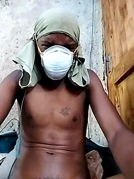 Snapshot of loVbRo1 chatting on October 31, 6:43 am loVbRo1 online show from October 31, 6:43 am