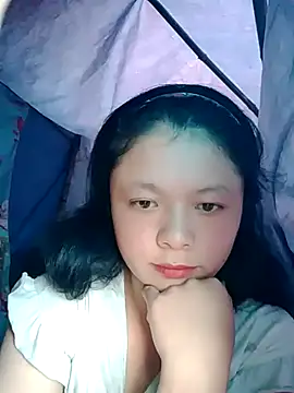 Snapshot of lisa-bae00 chatting on October 26, 9:53 am lisa-bae00 online show from October 26, 9:53 am