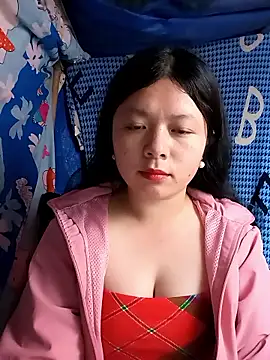 lisa-bae00 online show from March 13, 12:10 pm