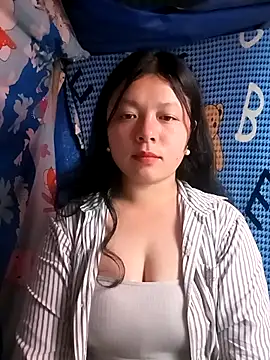 lisa-bae00 online show from March 14, 12:22 pm