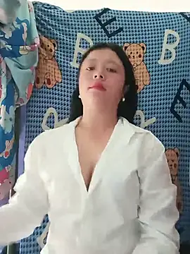 Snapshot of lisa-bae00 chatting on May 23, 11:59 pm lisa-bae00 online show from May 23, 11:59 pm