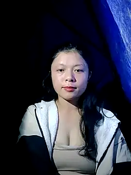 Snapshot of lisa-bae00 chatting on November 4, 10:30 am lisa-bae00 online show from November 4, 10:30 am