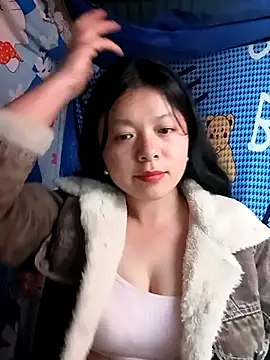 lisa-bae00 online show from March 11, 12:32 pm