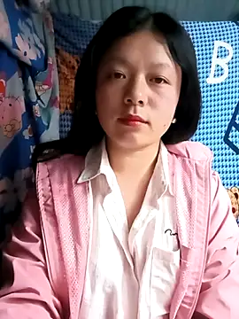 Snapshot of lisa-bae00 chatting on April 30, 4:14 pm lisa-bae00 online show from April 30, 4:14 pm