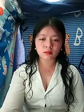 lisa-bae00 online show from March 7, 3:35 am