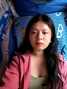 lisa-bae00 online show from March 4, 12:24 pm