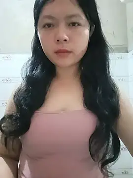 lisa-bae00 online show from July 16, 1:24 am