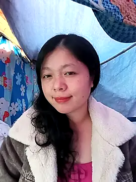 Snapshot of lisa-bae00 chatting on November 19, 3:06 am lisa-bae00 online show from November 19, 3:06 am