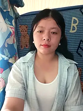 lisa-bae00 online show from April 5, 1:12 am