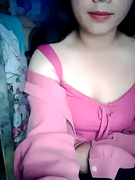 Snapshot of lisa-bae00 chatting on November 1, 9:58 am lisa-bae00 online show from November 1, 9:58 am