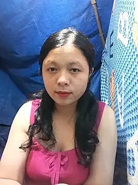 Snapshot of lisa-bae00 chatting on November 17, 11:36 am lisa-bae00 online show from November 17, 11:36 am