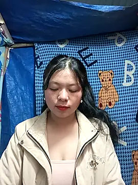 Snapshot of lisa-bae00 chatting on November 30, 10:32 pm lisa-bae00 online show from November 30, 10:32 pm