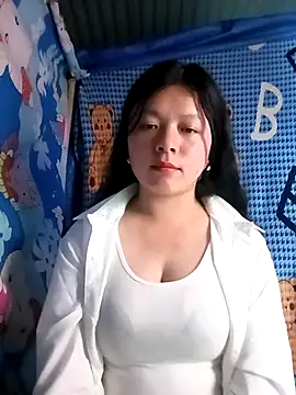 Snapshot of lisa-bae00 chatting on April 20, 12:41 pm lisa-bae00 online show from April 20, 12:41 pm