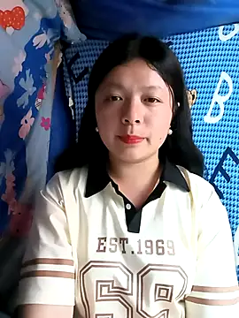 lisa-bae00 online show from March 26, 11:52 am