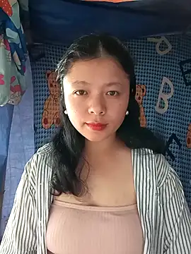 lisa-bae00 online show from December 20, 3:09 am