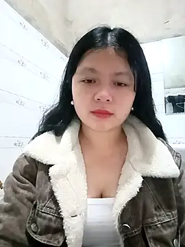 lisa-bae00 online show from March 9, 12:09 pm