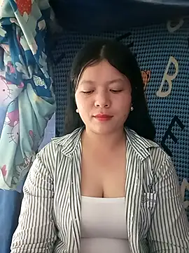 lisa-bae00 online show from March 27, 12:30 am