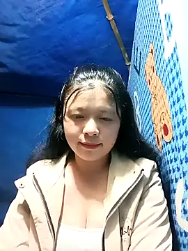 Snapshot of lisa-bae00 chatting on November 23, 12:26 pm lisa-bae00 online show from November 23, 12:26 pm