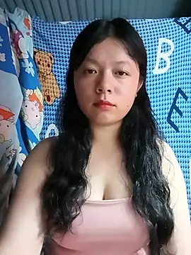 lisa-bae00 online show from July 3, 1:17 pm