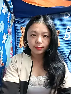 Snapshot of lisa-bae00 chatting on December 14, 11:21 pm lisa-bae00 online show from December 14, 11:21 pm