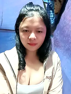 Snapshot of lisa-bae00 chatting on November 24, 12:32 am lisa-bae00 online show from November 24, 12:32 am