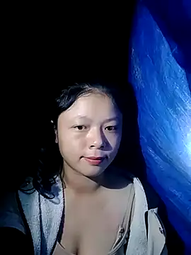 Snapshot of lisa-bae00 chatting on October 28, 10:31 pm lisa-bae00 online show from October 28, 10:31 pm