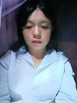 lisa-bae00 online show from July 6, 12:56 pm