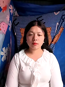 lisa-bae00 online show from February 18, 12:01 pm