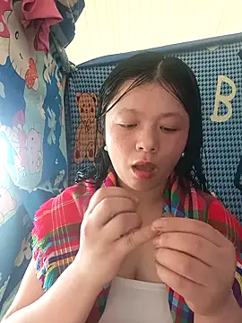 lisa-bae00 online show from April 15, 5:46 am