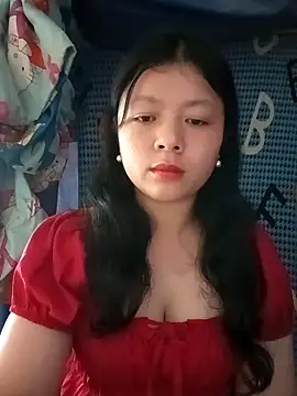 lisa-bae00 online show from March 29, 12:34 am