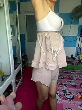 Snapshot of Candy_111 chatting on October 22, 4:56 am Candy 111 online show from October 22, 4:56 am