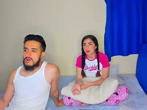 astredad2025 online show from November 26, 3:06 am