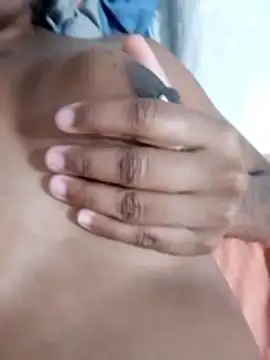 Jennyy31 online show from December 15, 5:08 pm