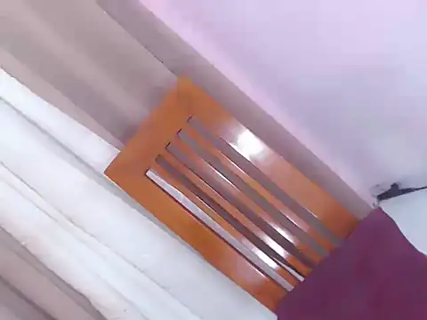 Snapshot of Naughtybarbie_69 chatting on November 10, 1:49 pm Naughtybarbie 69 online show from November 10, 1:49 pm