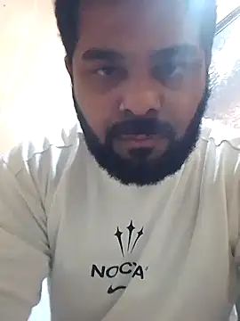 Snapshot of Sfdocom chatting on October 30, 2:25 pm Sfdocom online show from October 30, 2:25 pm