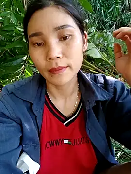 Snapshot of Bear_bear0 chatting on November 14, 7:56 am Bear bear0 online show from November 14, 7:56 am