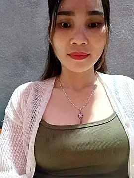 Snapshot of Bear_bear0 chatting on December 15, 1:22 am Bear bear0 online show from December 15, 1:22 am