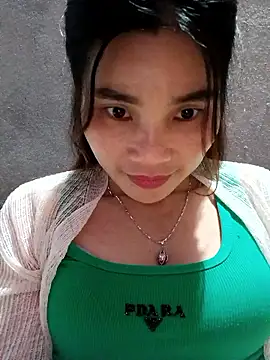 Snapshot of Bear_bear0 chatting on December 15, 1:28 pm Bear bear0 online show from December 15, 1:28 pm