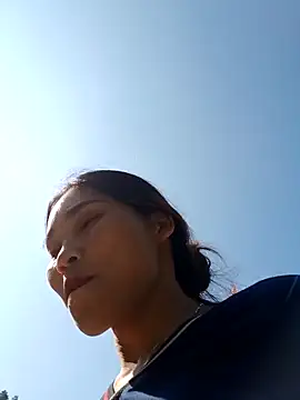 Snapshot of Bear_bear0 chatting on November 13, 5:33 am Bear bear0 online show from November 13, 5:33 am