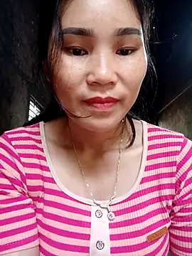 Bear bear0 online show from April 6, 1:56 am