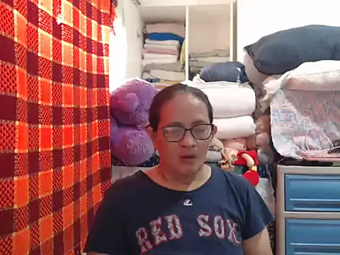 Kinkybela2025 online show from November 28, 11:16 pm