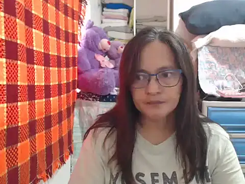 Kinkybela2025 online show from November 25, 12:33 am