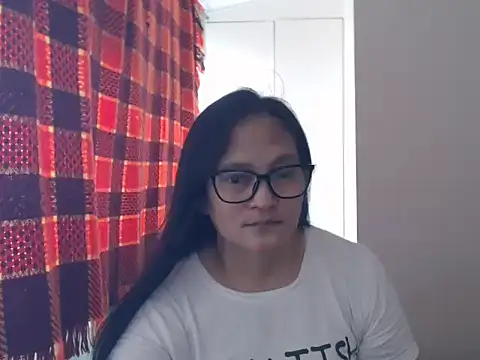 Kinkybela2025 online show from April 12, 5:22 am