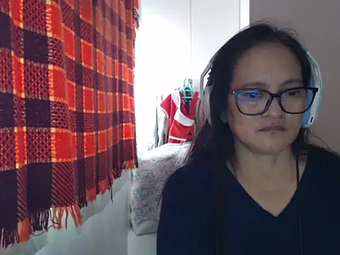 Kinkybela2025 online show from May 18, 6:51 am